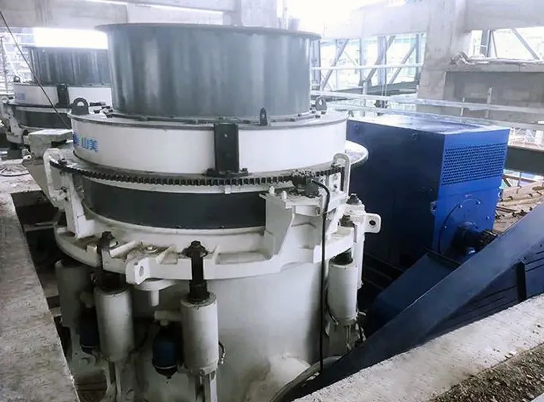 硬岩克星｜pp电子欧星系列E-SMS圆锥破碎机无惧硬岩挑战